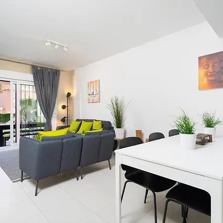 El Palmeral Ii Apartment *